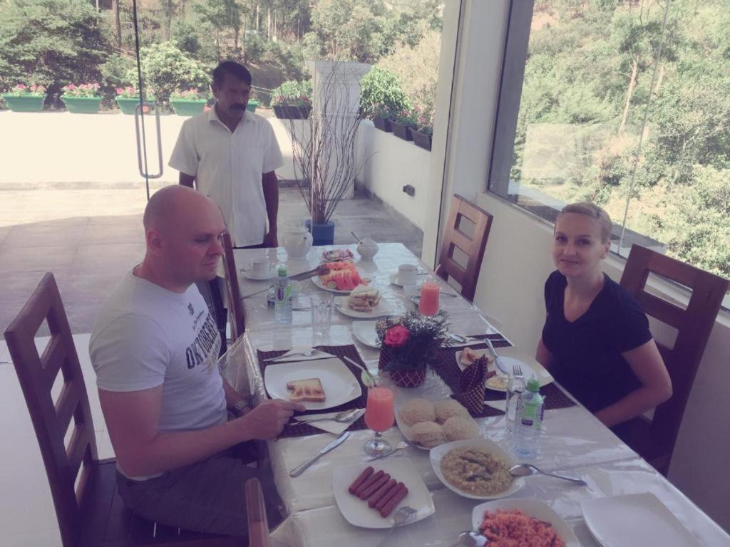 The Grand Bandarawela Hotel Buitenkant foto