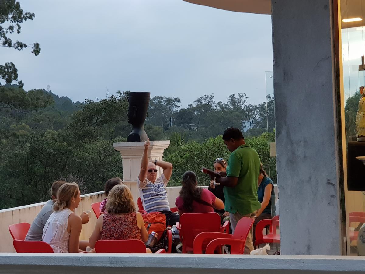 The Grand Bandarawela Hotel Buitenkant foto